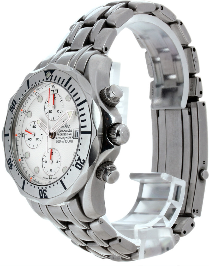 2598.20.00 Omega Seamaster Chronograph 